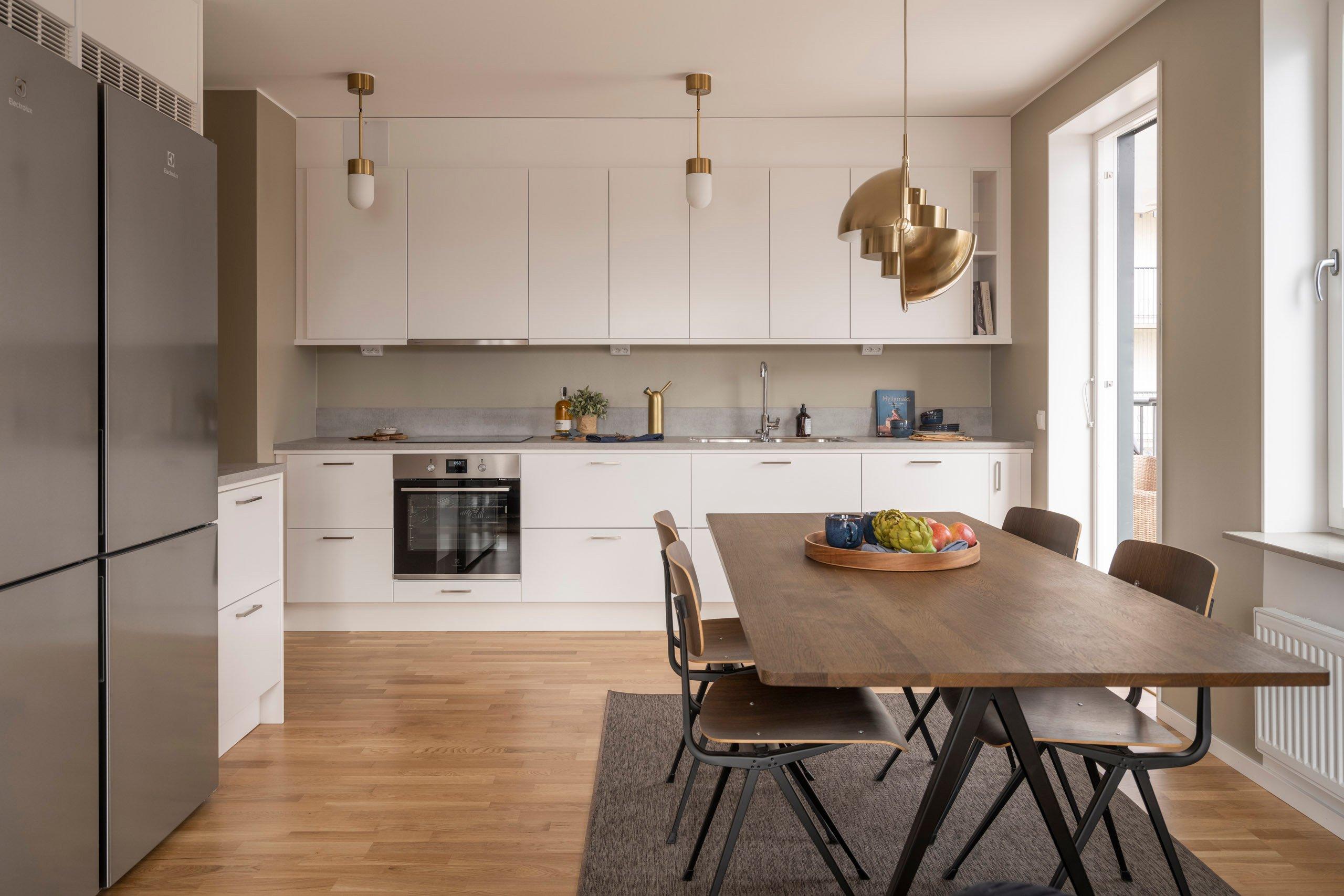 I Kanalstråket erbjuder vi nyproducerade bostadsrätter om 1-4 rum och kök i den nya och växande stadsdelen Igelstavik (bild från visningslägenhet).