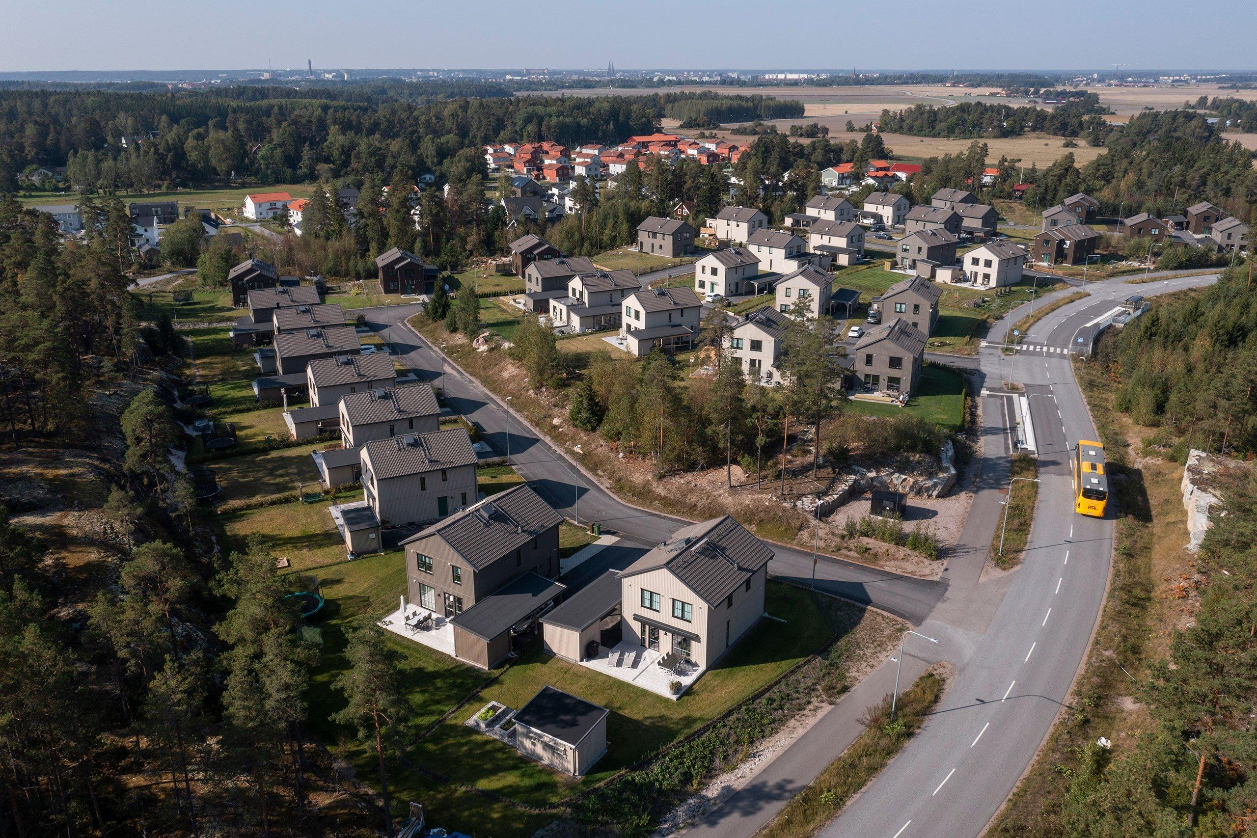 I Skölsta bygger vi villor och radhus anpassade för familjelivet (foto).