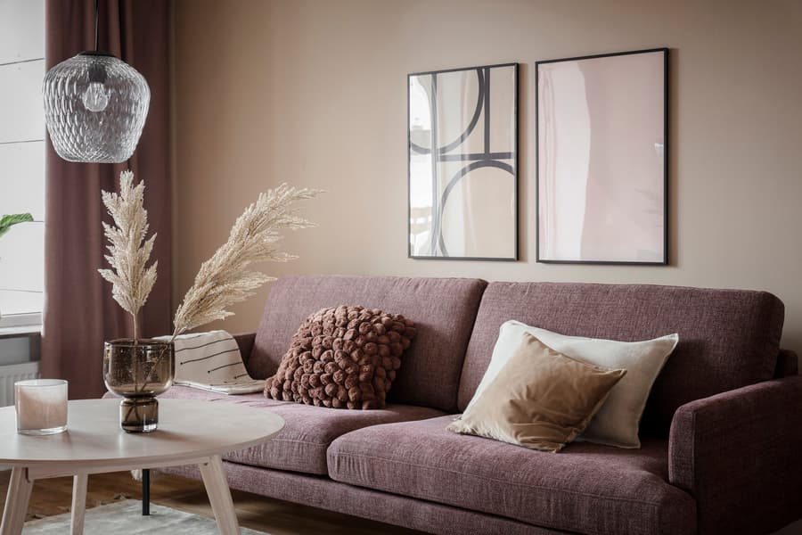 Vass och torkade strån som dekoration till hösten